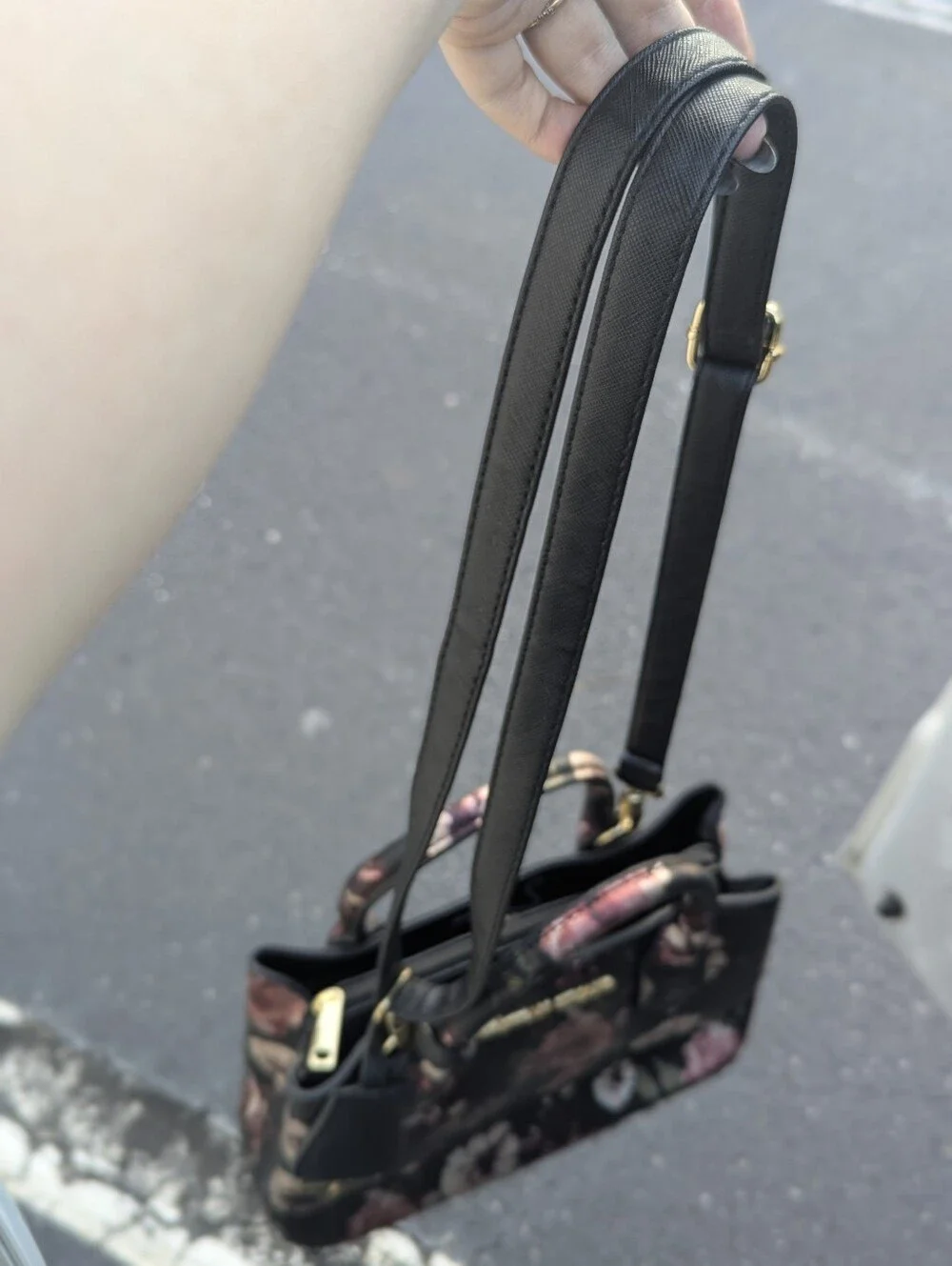 Christian Siriano Floral Crossbody Satchel Bag Black Saffiano Handbag Clean